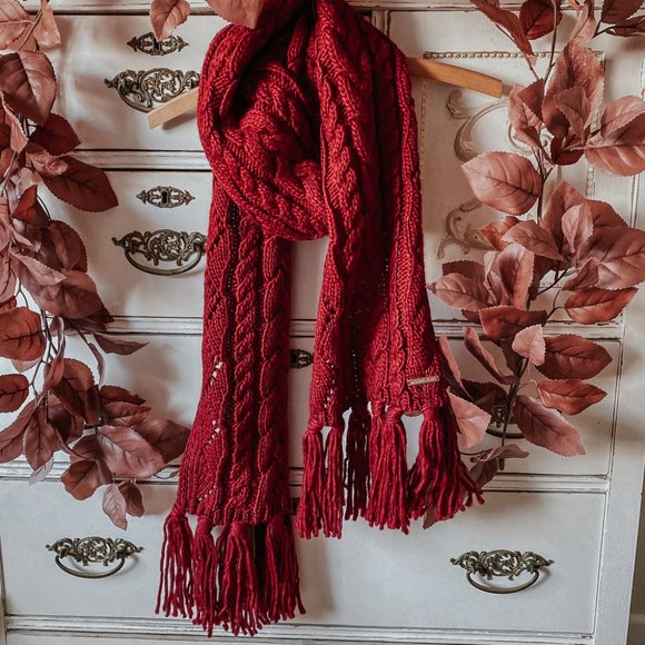 MICHAEL Michael Kors Accessories - NWT Michael Kors Red Cable knit Tassels Scarf